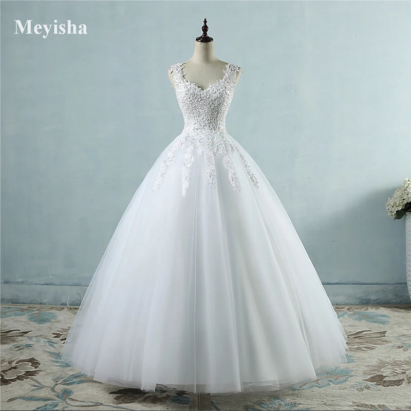 Ball Gown Spaghetti Straps White Ivory Tulle Pearls Bridal  Wedding Dresses