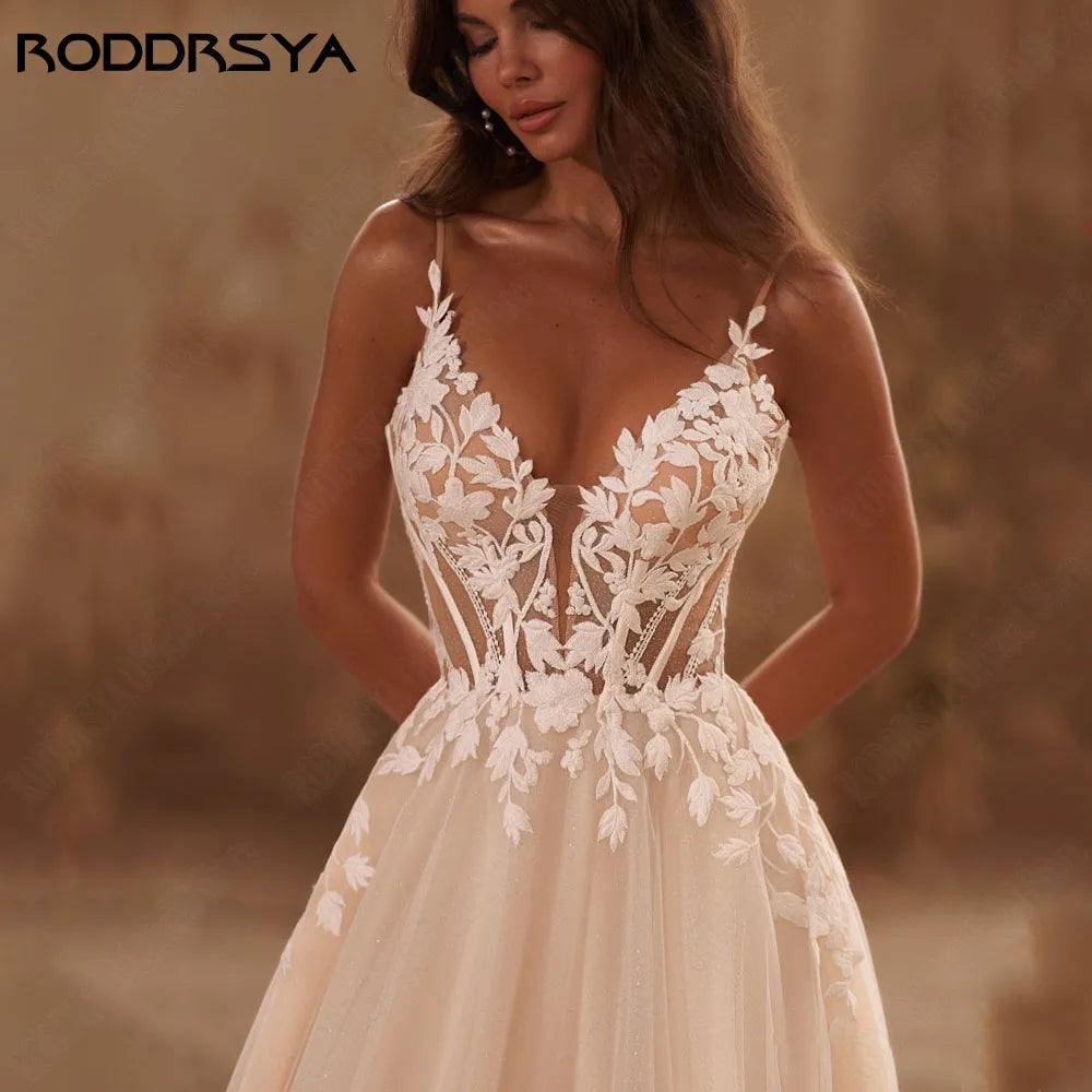 RODDRSYA Spaghetti Straps Glitter Wedding Dresses V-Neck Shiny Tulle With Applique Backless Bohemia Lace Bridal Gowns Plus Size