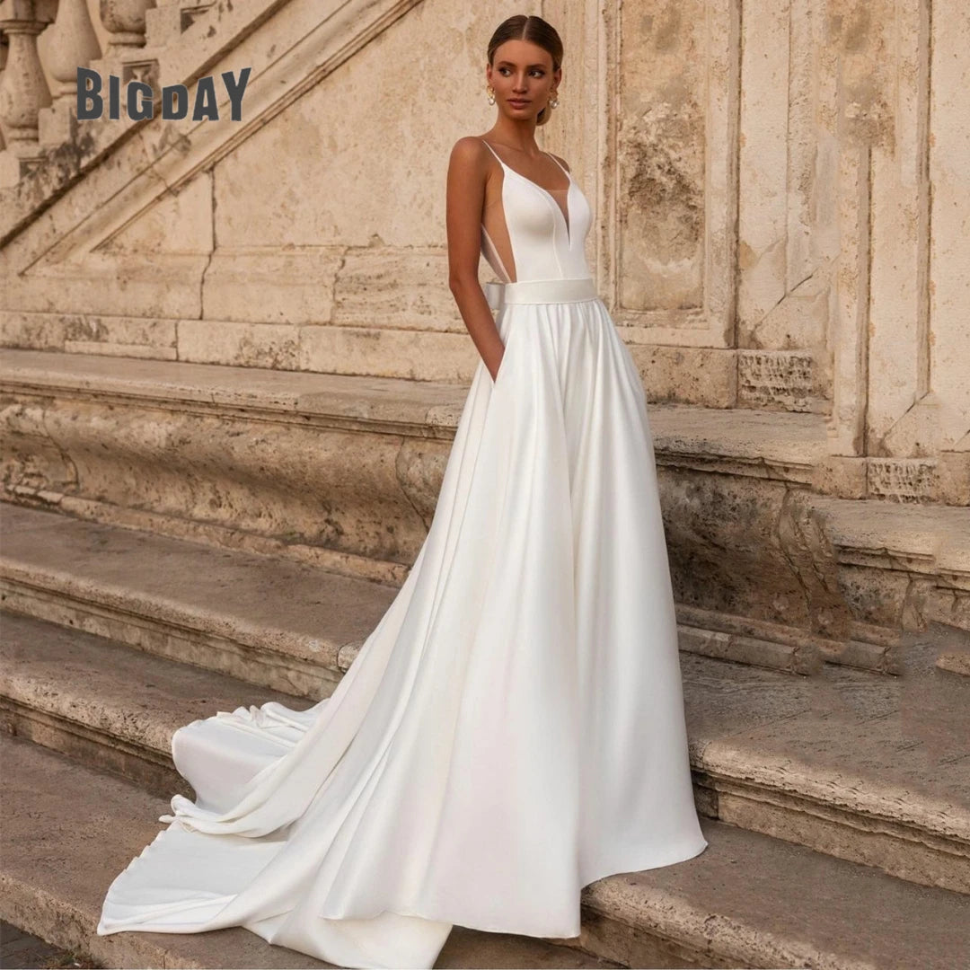 Elegant Wedding Dress For Woman Sweetheart-Neck A-Line Spaghetti Straps Open Back Bride Gown Train