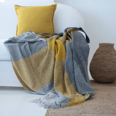 Chenille Trellis Throw by Thula Tula