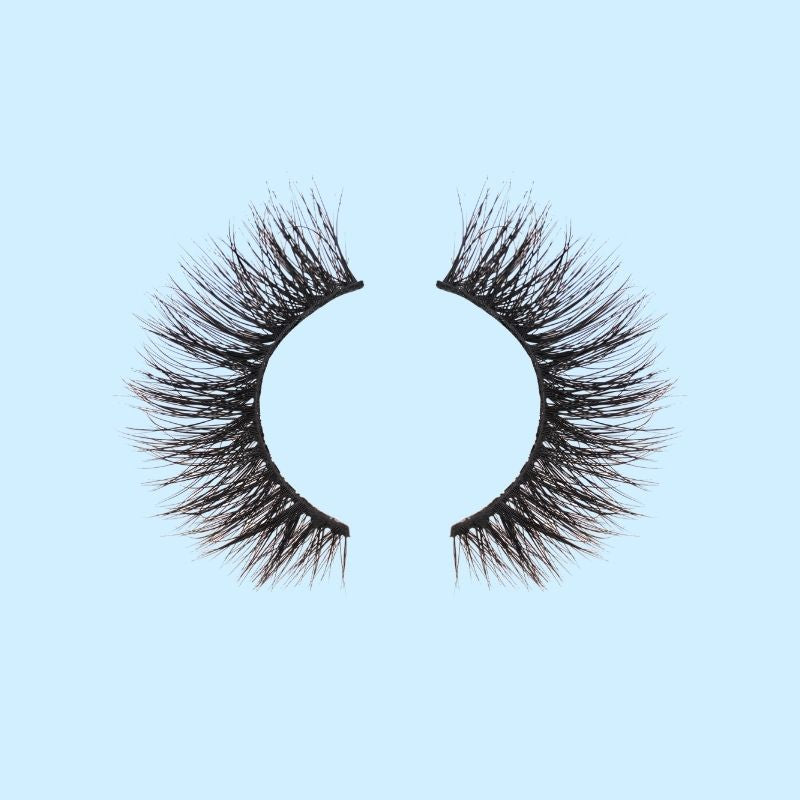 Lola 3D Mink Lashes - Nellie's Way Beauty, Inc.